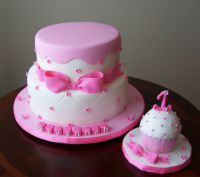 Baby Girl Birthday Cake
 Lovely Baby Girl First Birthday Cake Ideas