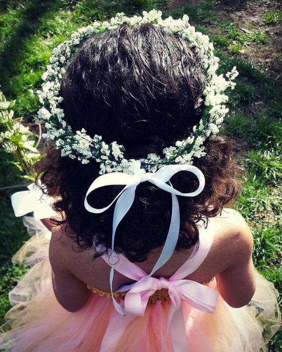 Baby Hair Piece
 Flower hair piece crown made with baby s breath and satin