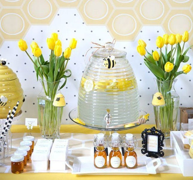 Baby Shower Party Theme
 22 Adorable Spring Baby Shower Themes