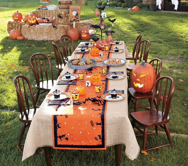 Backyard Halloween Party Ideas
 28 Awesome Outdoor Halloween Party Ideas