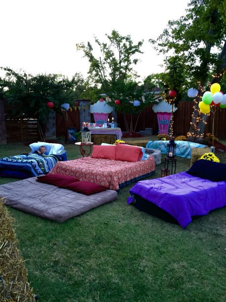 Backyard Movie Night Birthday Party Ideas
 What You Need For An Outdoor Movie Night