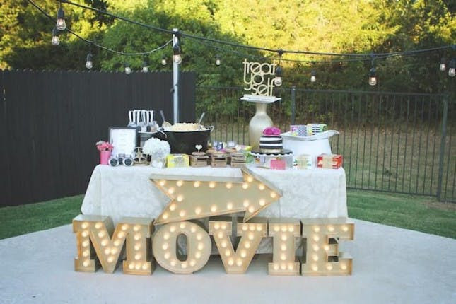 Backyard Movie Night Birthday Party Ideas
 16 Themes for Your 30th Birthday Party