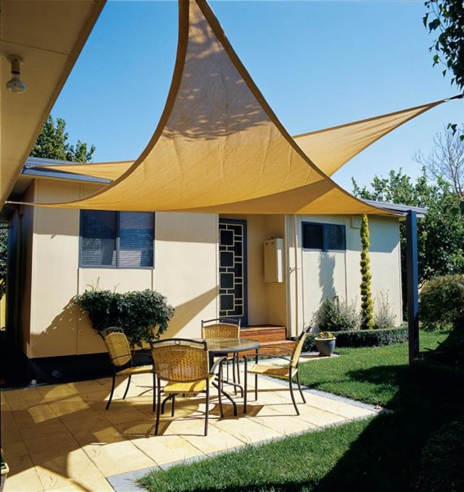 Backyard Shade Sail Ideas
 22 Best DIY Sun Shade Ideas and Designs for 2020