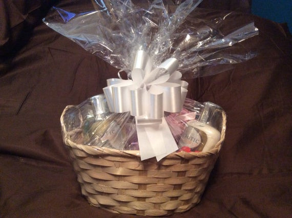Bath And Body Gift Basket Ideas
 Bath and Body Works Exotic Coconut Gift Basket