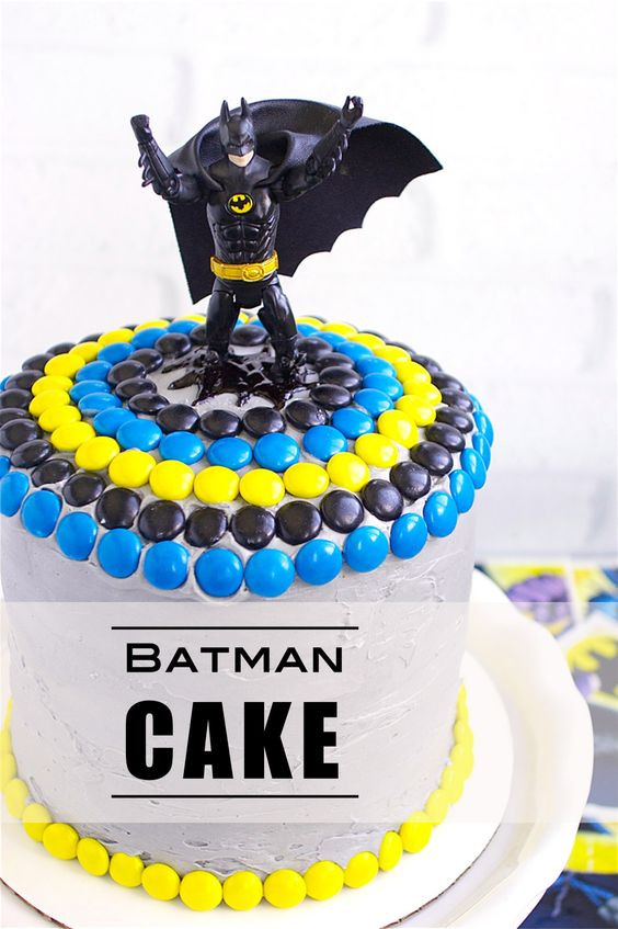 Batman Birthday Cake Ideas
 23 Incredible Batman Party Ideas Pretty My Party