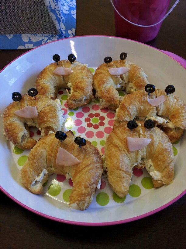 Beach Theme Party Food Ideas
 Crabwiches Chicken salad on croissants with olives and