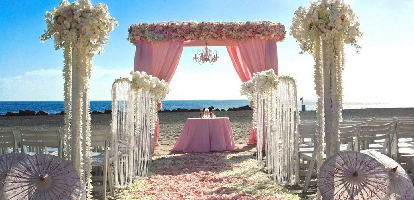 Beach Wedding Decoration
 Sweet Pink Beach Wedding Ideas