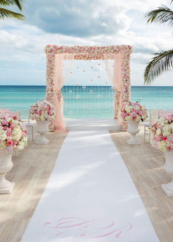 Beach Wedding Decoration
 Magical Beach Wedding Aisle Decorations That Will Make You
