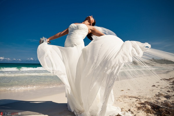 Beach Wedding Photography
 Top 20 Wedding graphers in Cancun