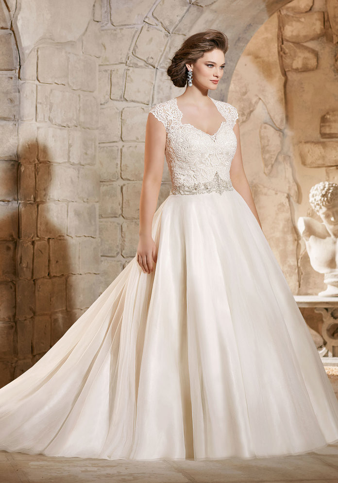 Beautiful Wedding Dress
 Best Plus Size Wedding Dresses — Shop Beautiful Wedding