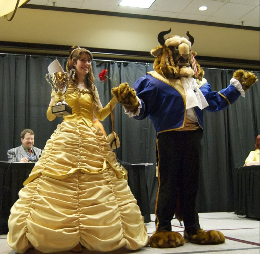 Beauty And The Beast DIY Costumes
 Beauty and the Beast Halloween Costumes