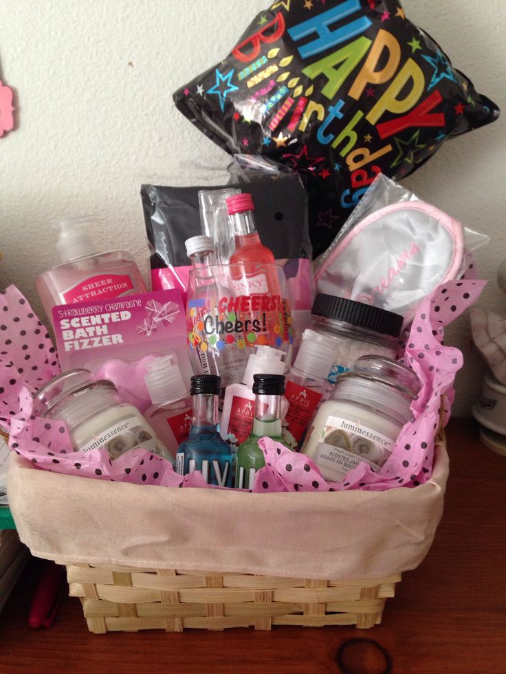 Best Friend Birthday Gift Basket Ideas
 Gift basket I put to her for my Besties Bday laurarivas