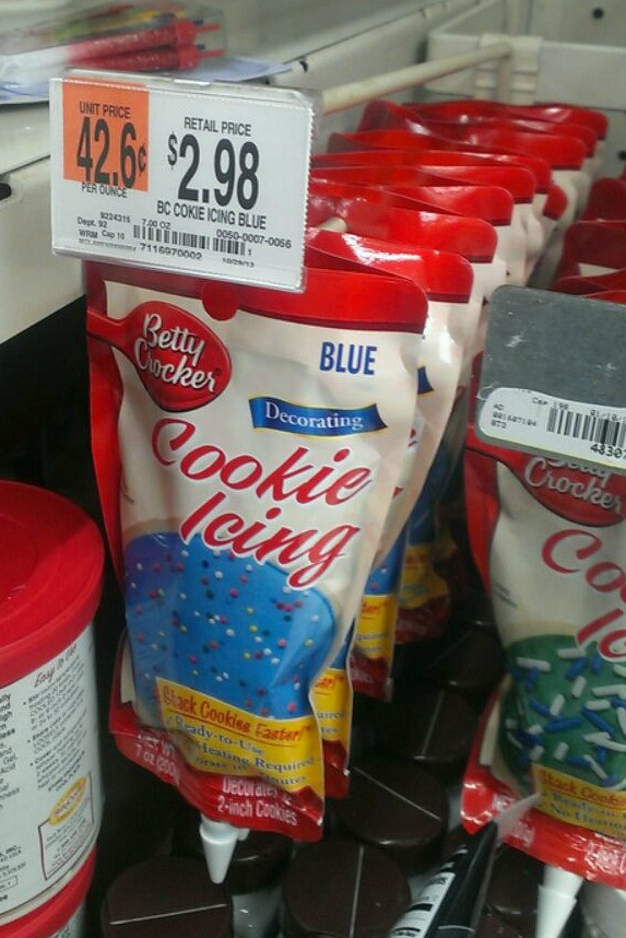 Betty Crocker Cookie Icing
 Holiday Cookie Icing Savings with Betty Crocker Coupon