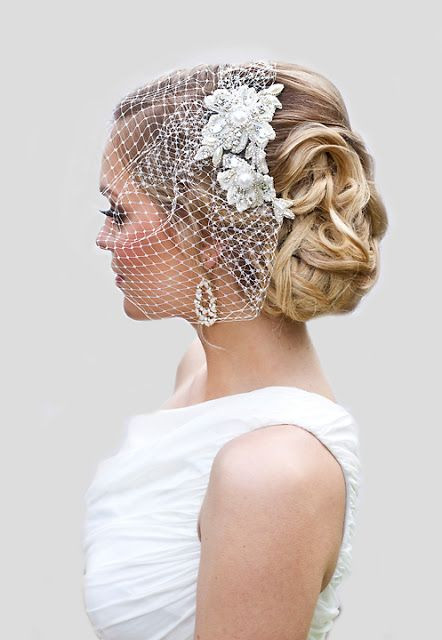 Birdcage Wedding Veils And Headpieces
 36 Beautiful Hairstyles To Rock With Veils Weddingomania