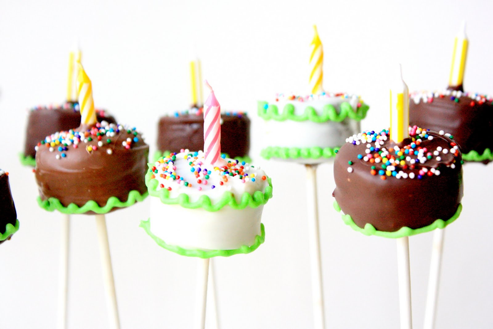 Birthday Cake Pop
 Munchkin Munchies Birthday Cake Brownie Pops
