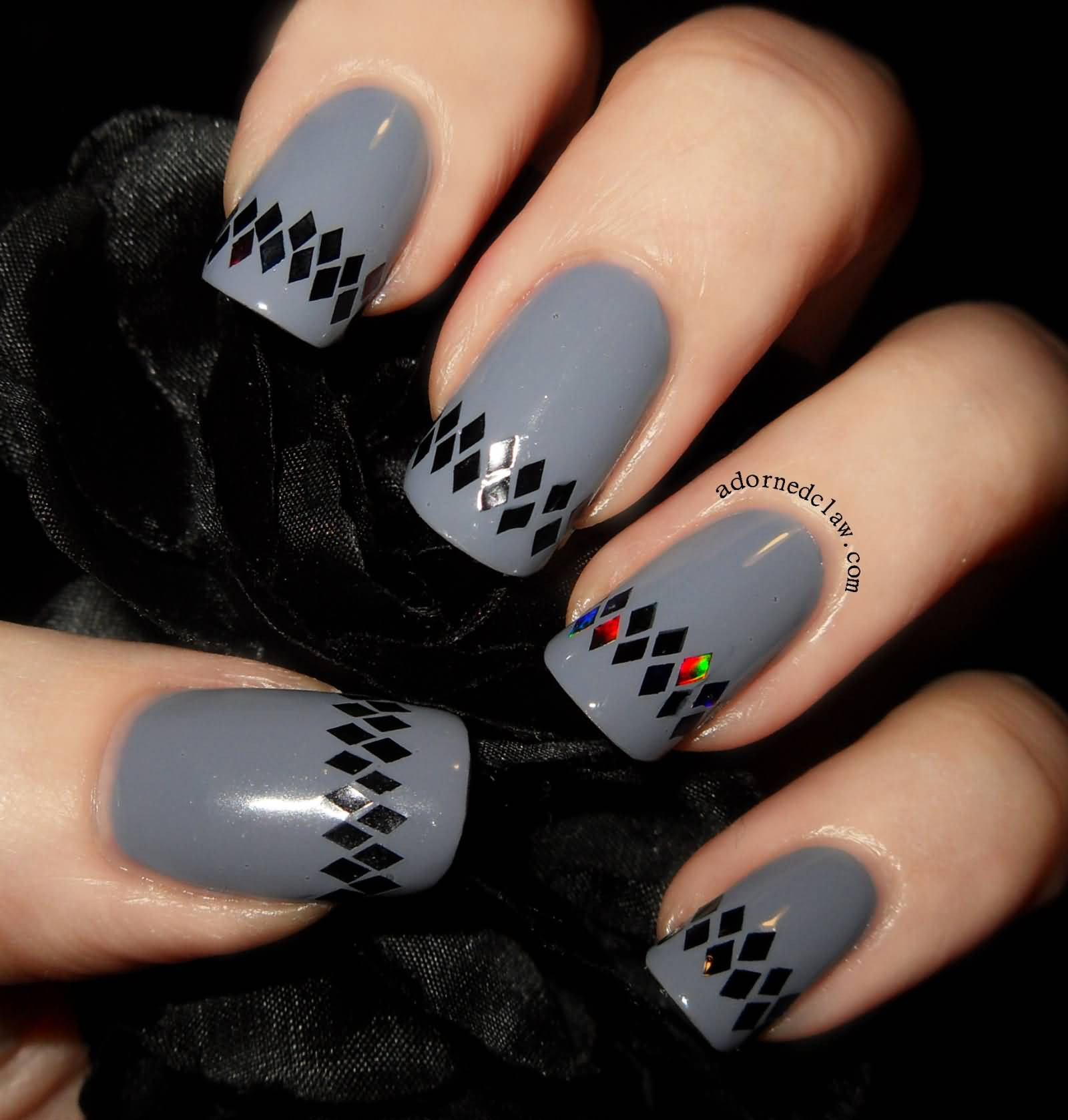 Black And Gray Nail Designs
 55 Stunning Gray Nail Art Design Ideas