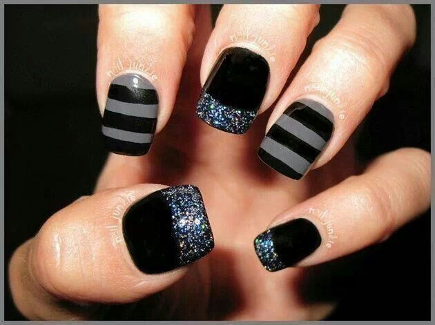 Black Nails With Glitter
 Sparkly Bling Nails