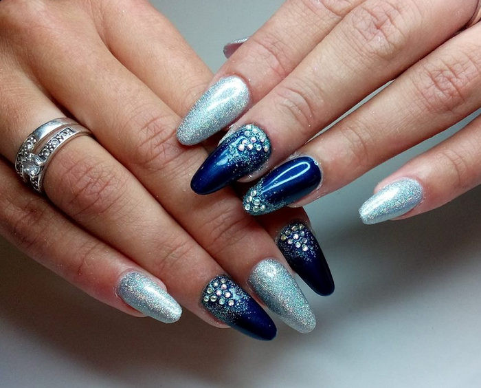 Blue And Silver Nail Designs
 82 Best Blue And Silver Nail Art Design Ideas