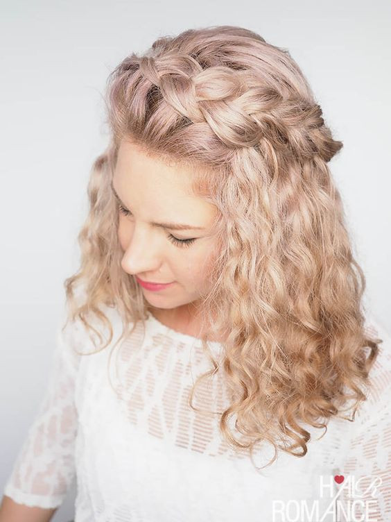 Braids And Curly Hairstyles
 The Best Braided Looks for Curly Hair CurlyHair 2018