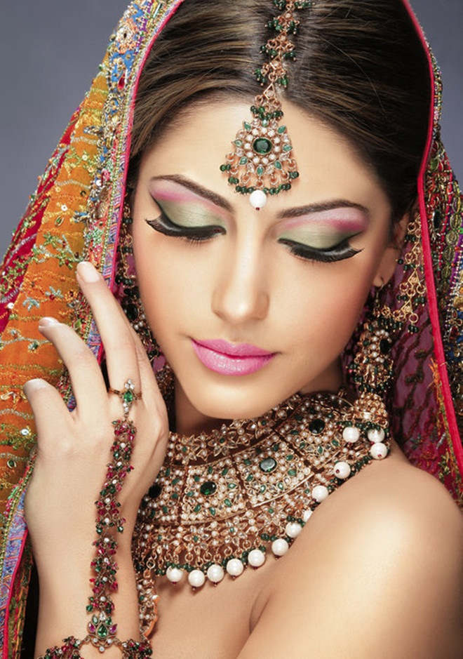 Brides Makeup
 B2B Market for Latest B2B Information May 2013