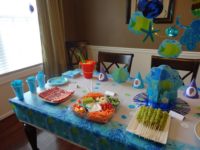 Bubble Guppies Birthday Party Decorations
 Thoman House A Bubble Guppies Party