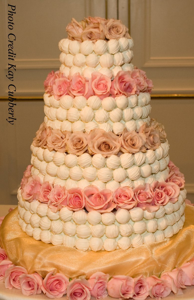 Cake Dots Wedding Cakes Llc Columbus Oh
 Lady Di Cakes LLC Wedding Cake Ohio Columbus