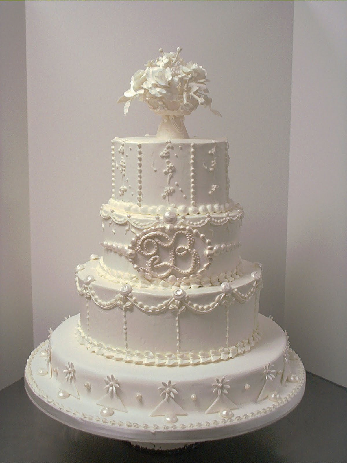 Cakes Designs For Wedding
 Elegant Wedding Cakes Wedding