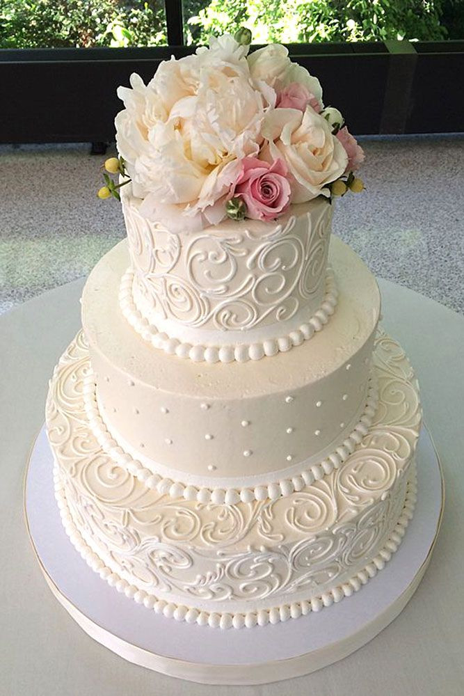 Cakes Designs For Wedding
 11 Amazing Wedding Cake Designers We Totally Love