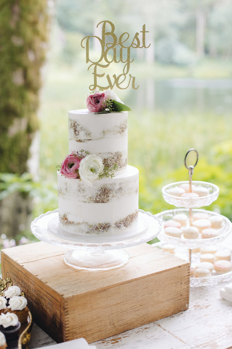 Cakes Designs For Wedding
 90 Showstopping Wedding Cake Ideas For Any Season