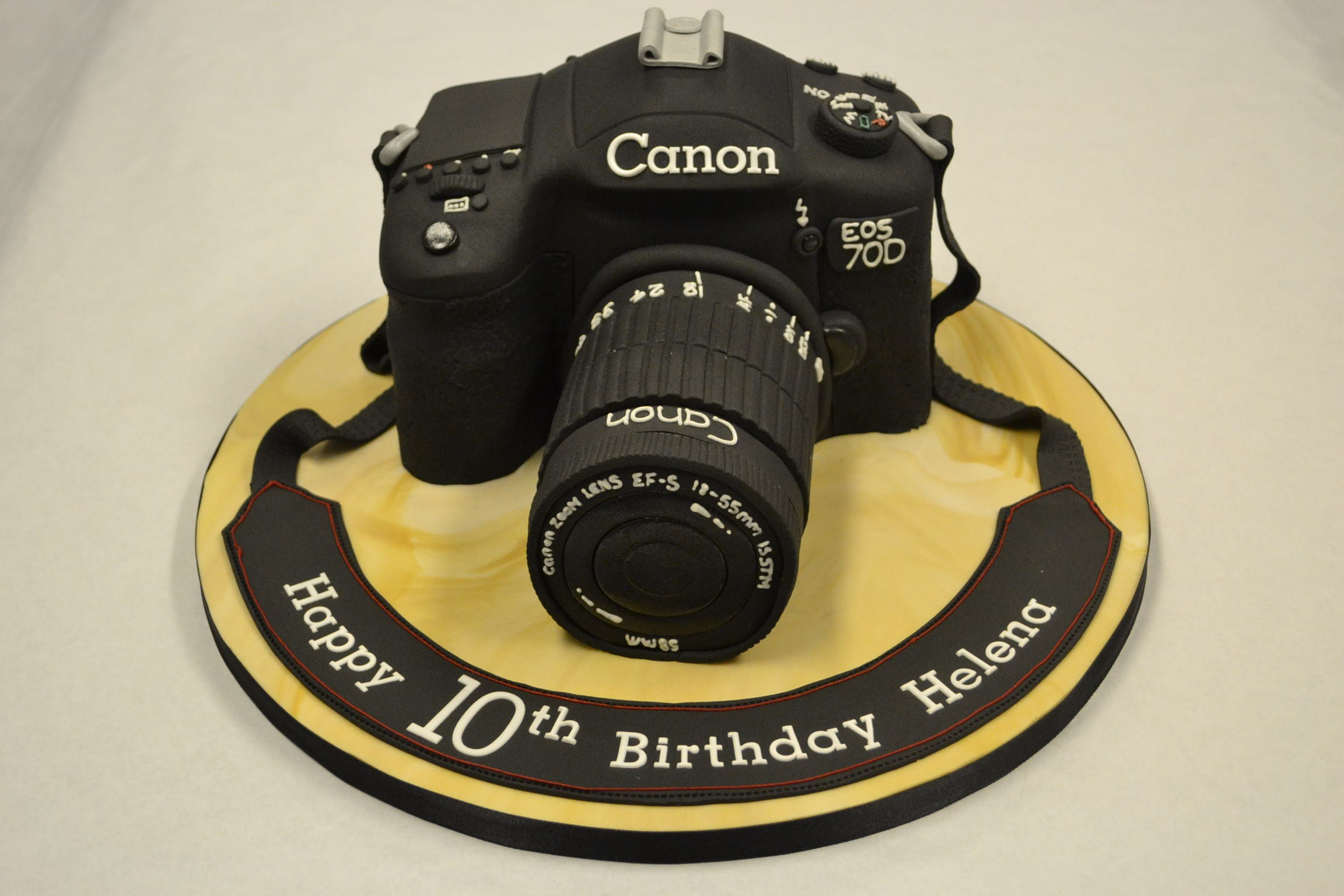 Camera Birthday Cake
 70D Canon Camera Cake Adult Birthday Cakes Celebration