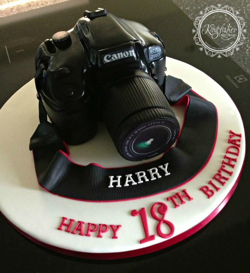 Camera Birthday Cake
 Canon Camera Cake by kingfisher