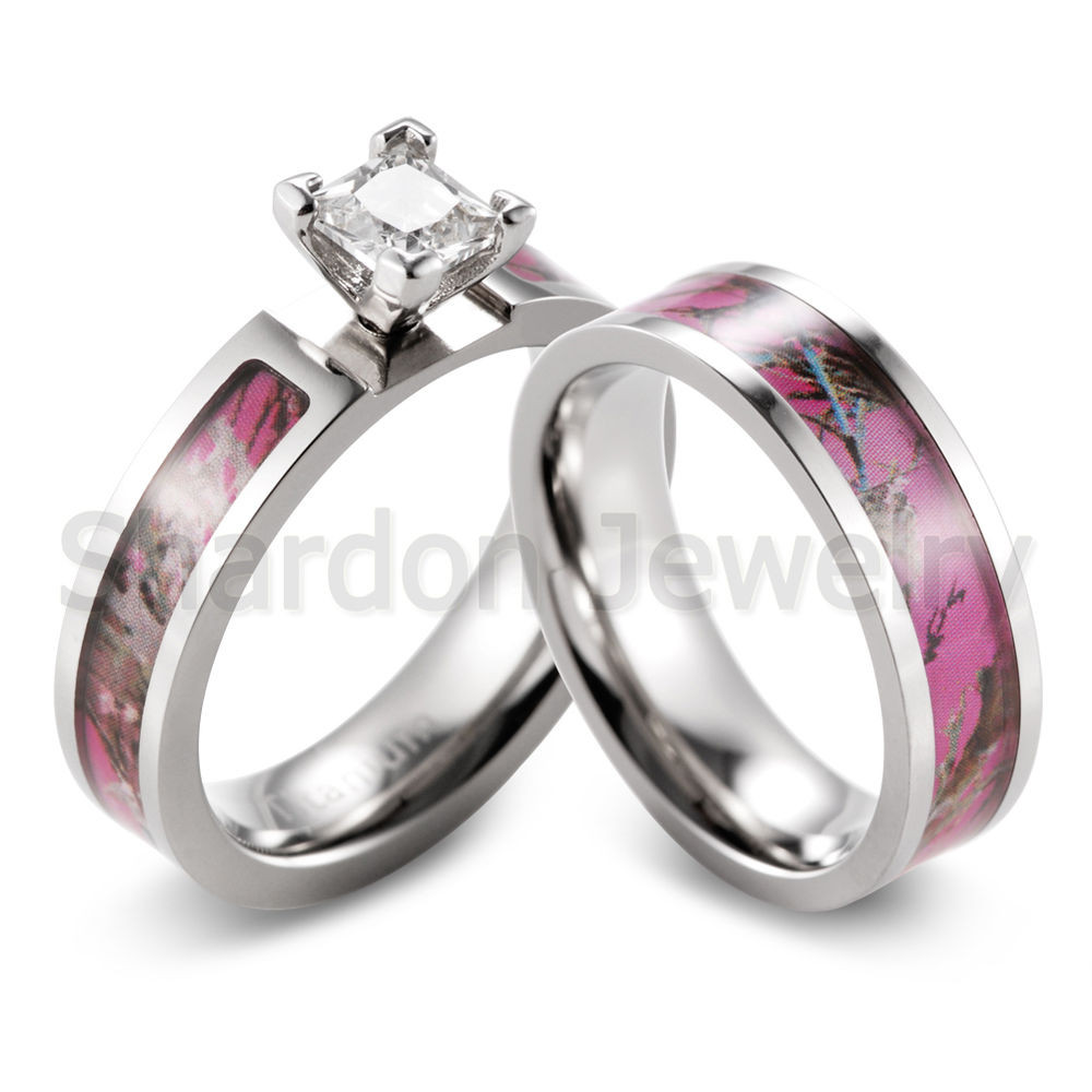 Camo Wedding Ring Set
 Pink Muddy Tree Camo Ring CZ Prong setting engagement