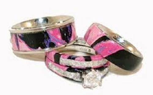 Camo Wedding Ring Sets With Real Diamonds
 Pink Camo Diamond Ring Set