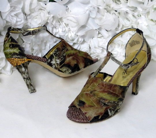 Camo Wedding Shoes
 Distinctive Camo Accessories Womens Shoes Size 6 5 Womens