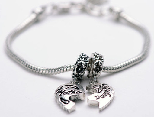 Charm Bracelets For Mom
 LivingSocial Balla Charm Bracelets for $11 Shipped