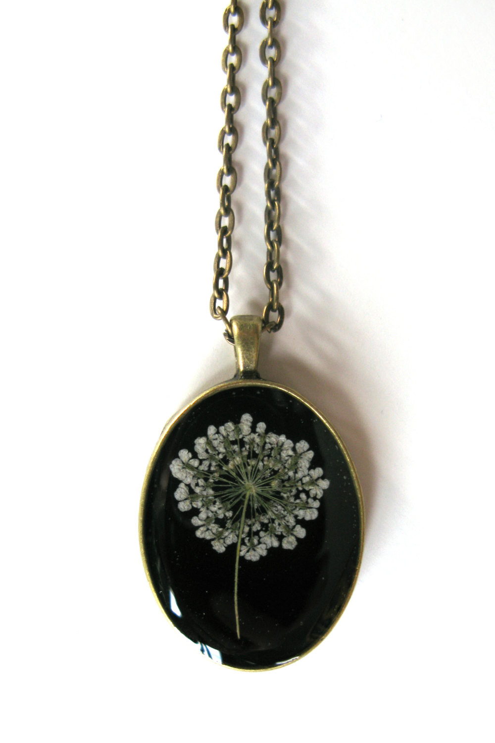 Charms For Necklaces
 Queen Anne s Lace Resin Pendant Necklace Real Pressed