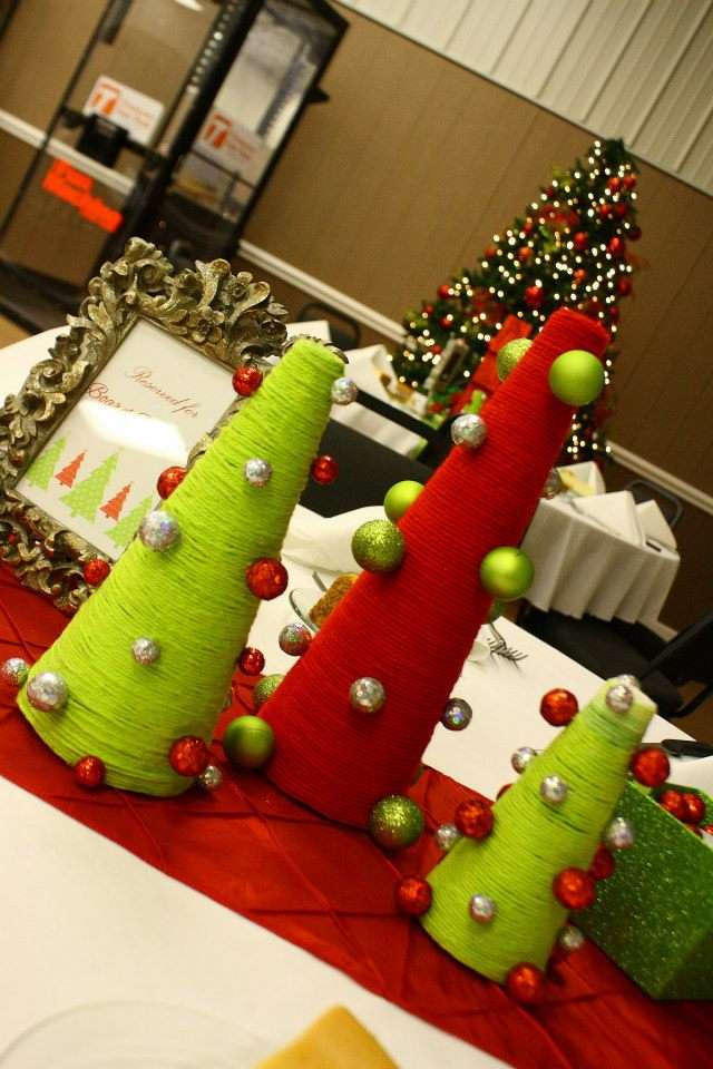 Cheap Holiday Party Ideas
 23 Christmas Party Decorations That Are Never Naughty