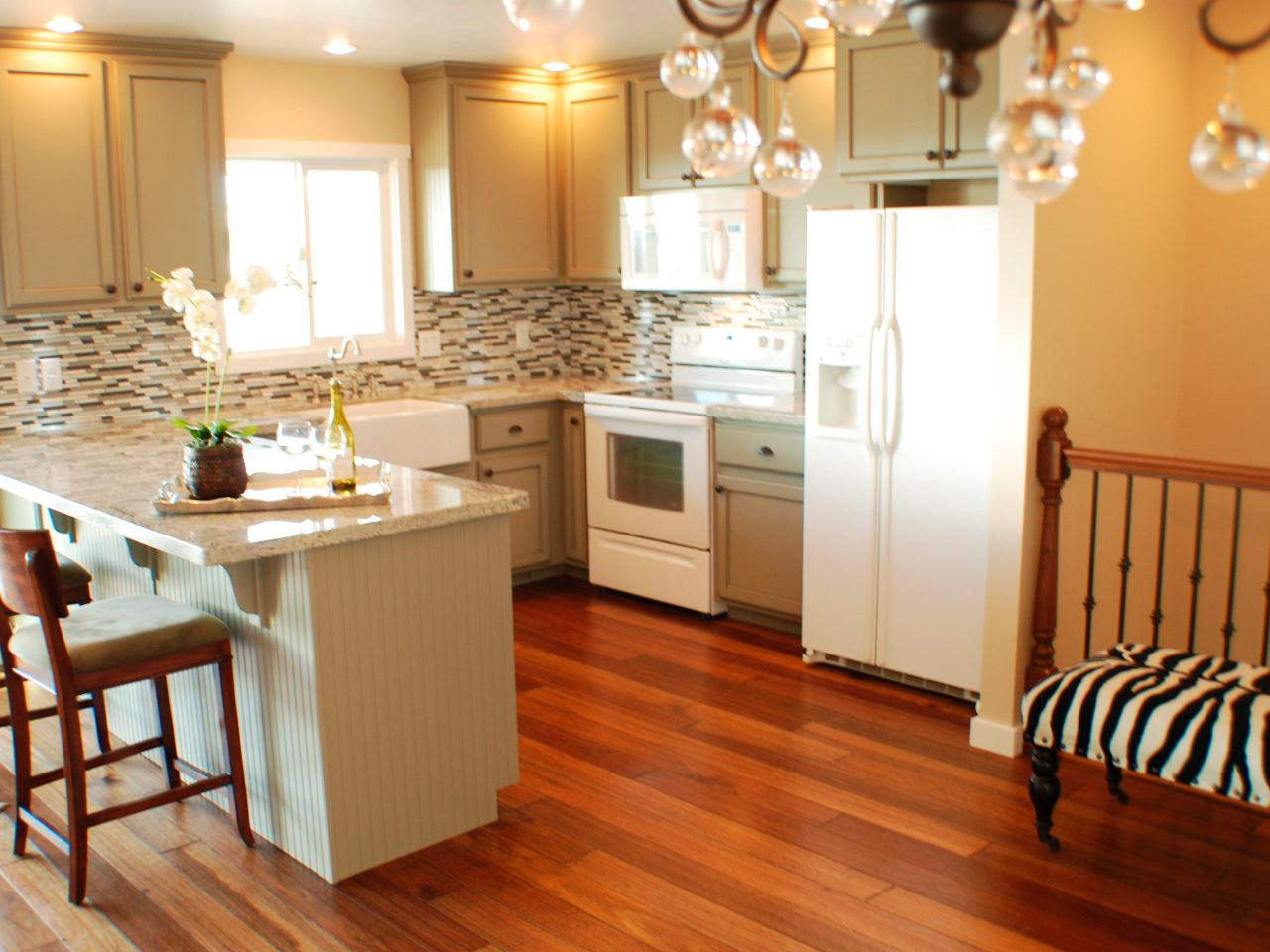 Cheap Kitchen Remodel
 Inexpensive Kitchen Remodel for a Fresh Facelift without