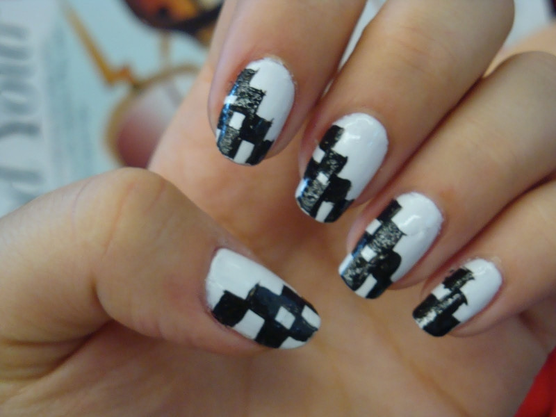 Checkered Nail Designs
 Checkered Nail Designs