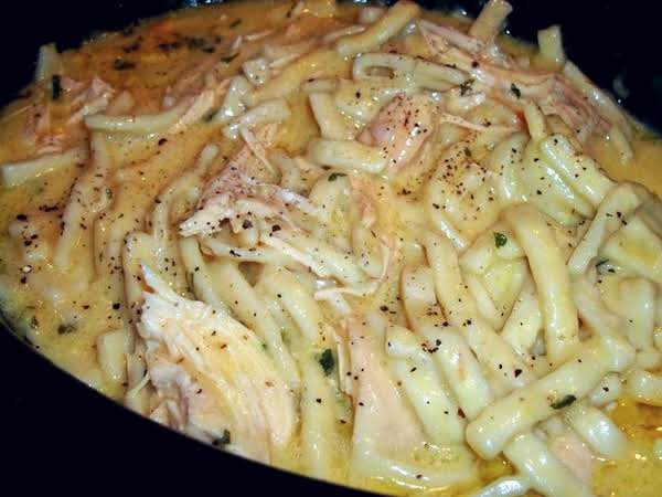 Chicken And Noodles Crockpot
 Crock Pot Chicken and Noodles Recipe
