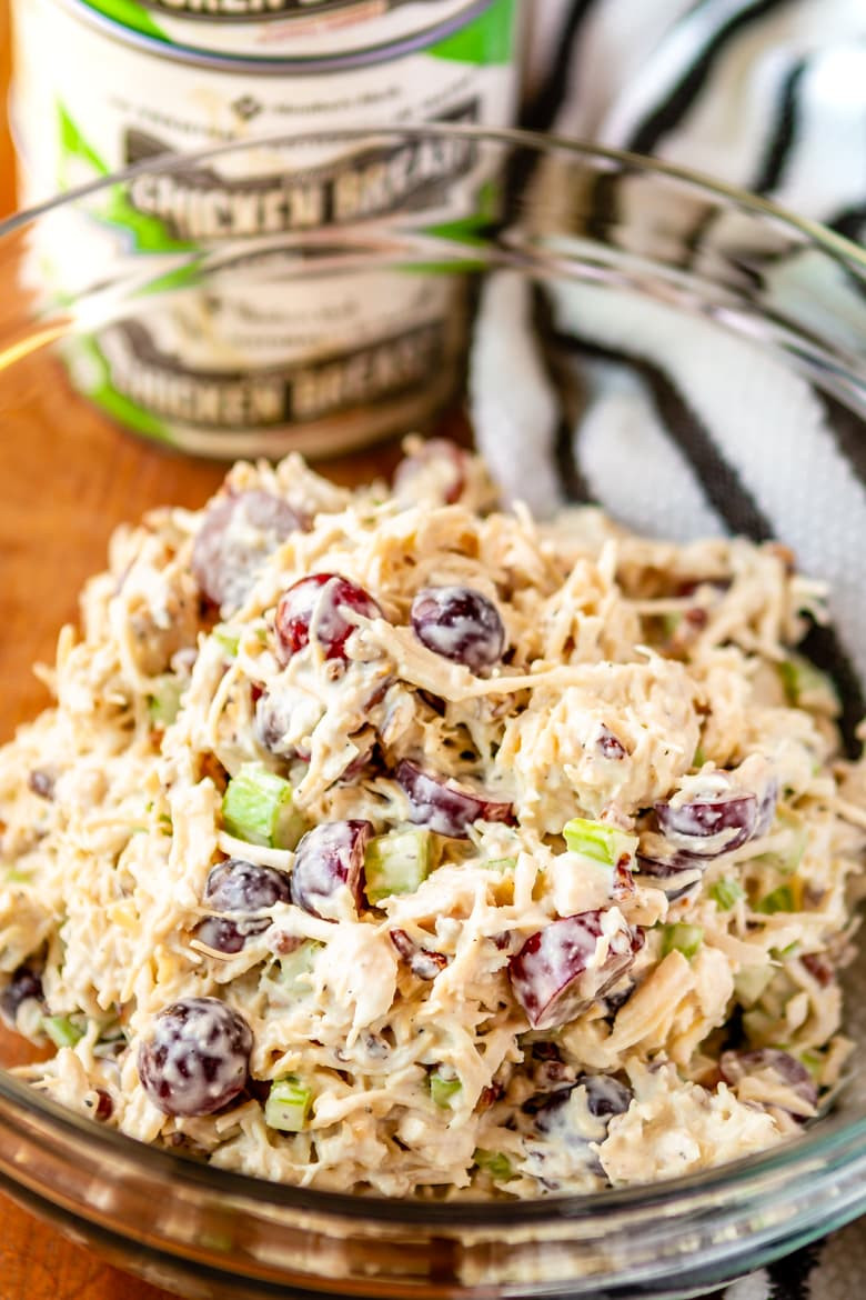 Chicken Salad With Grapes And Pecans
 Chicken Salad With Grapes And Pecans 6 Ingre nts