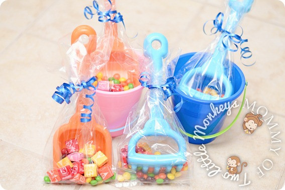 Childrens Beach Party Ideas
 Luau Inspired Beach Party Favors for a Child s Birthday