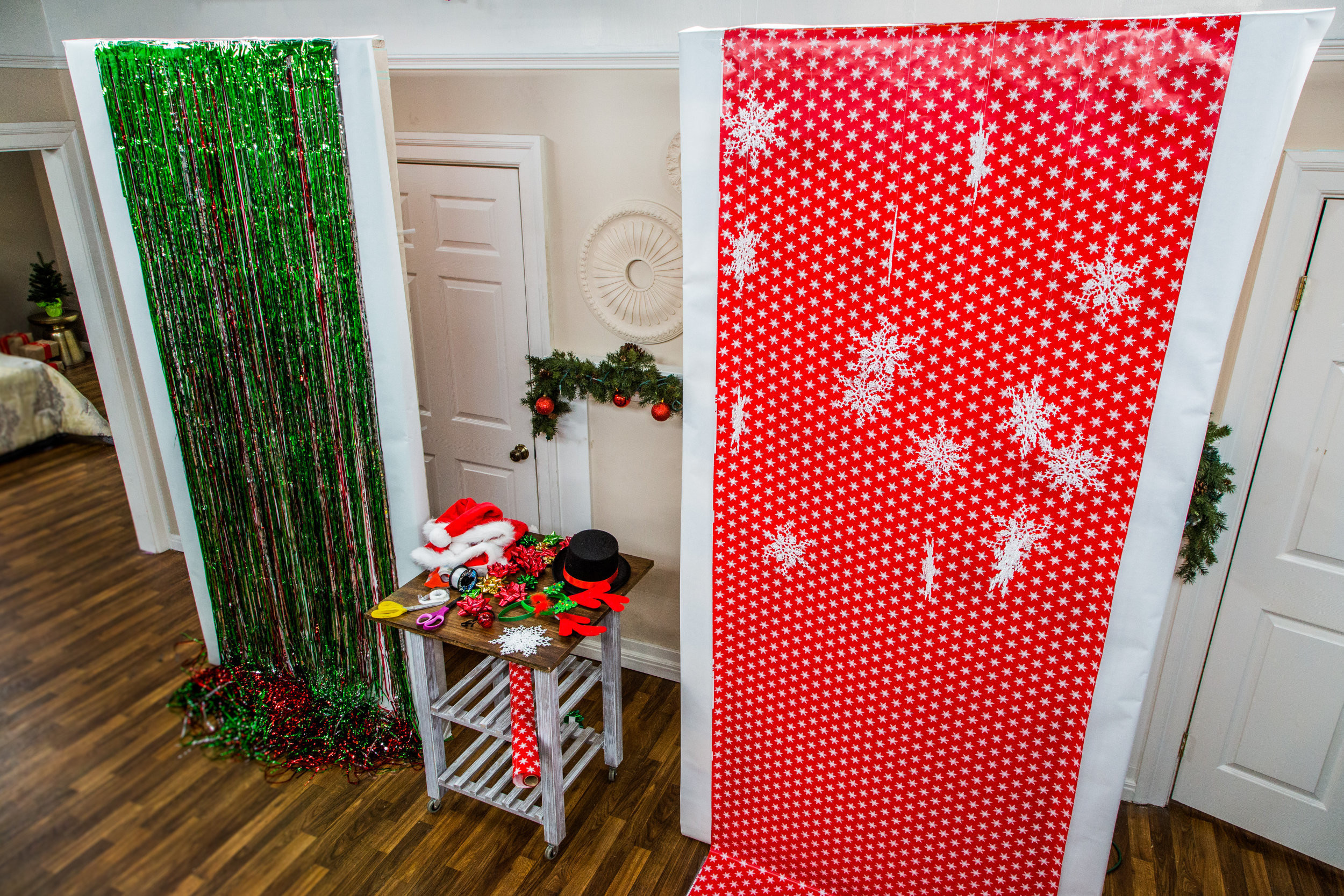 Christmas Backdrops DIY
 DIY Holiday Booth Home & Family