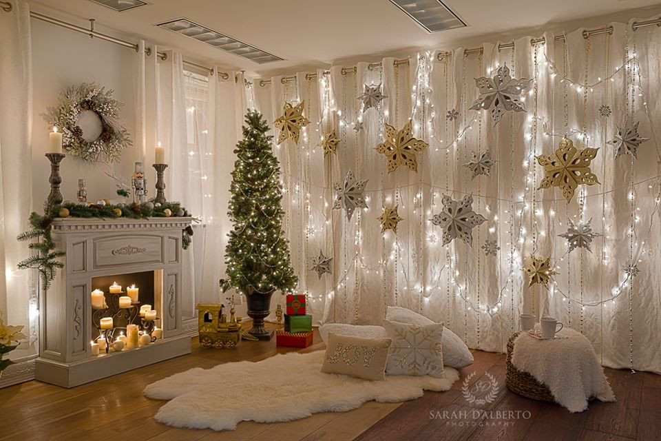 Christmas Backdrops DIY
 Christmas setup … santa pictures