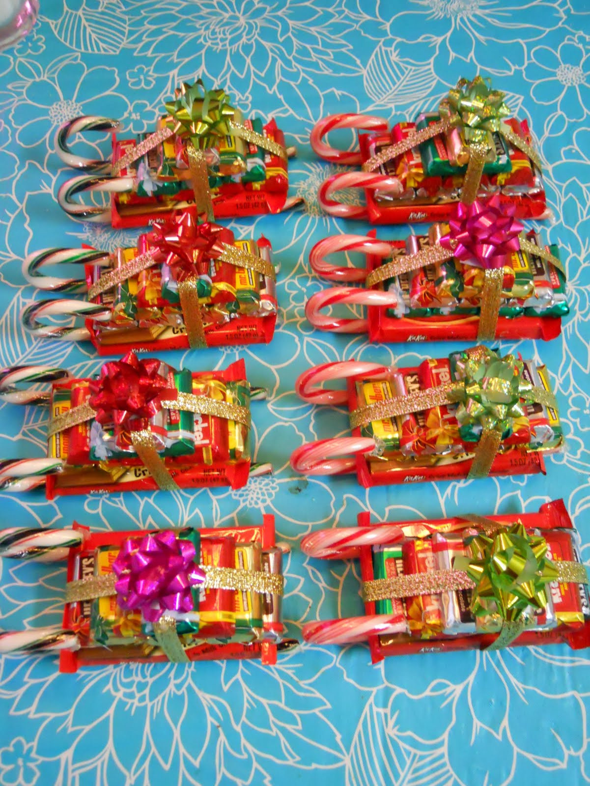 Christmas Candy Craft Ideas
 ellyn s place candy sleighs