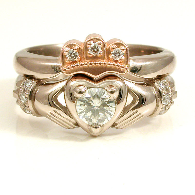 Claddagh Wedding Ring Set
 Stacking Claddagh Engagment Wedding ring set by