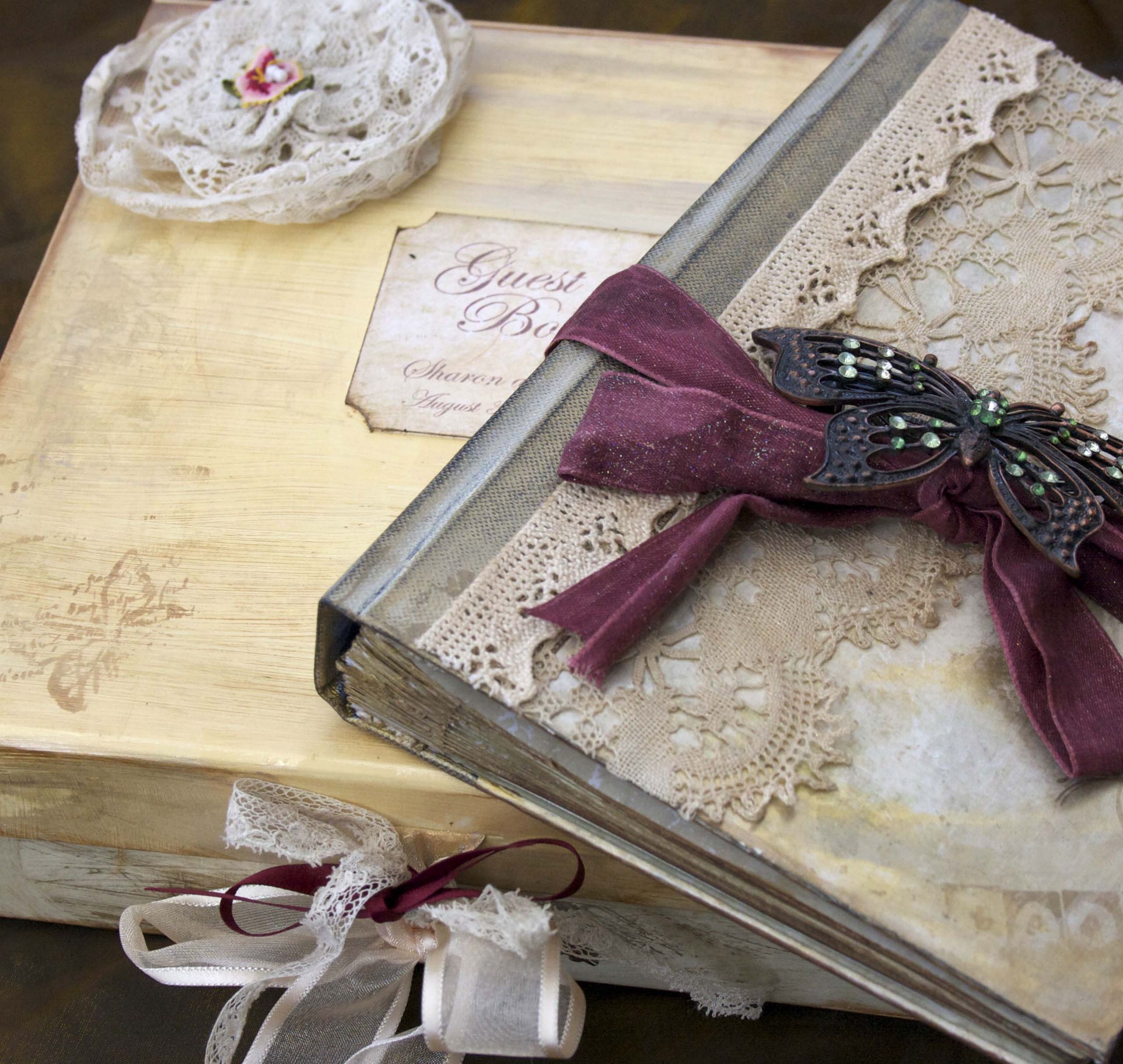Classic Wedding Guest Book
 Wedding Guest Book Keepsake Box In Vintage Style Custom