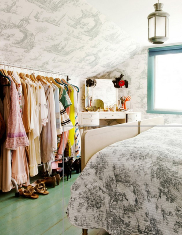 Clothes Storage For Small Bedroom
 DIY Clothing Storage Solutions For Small Spaces