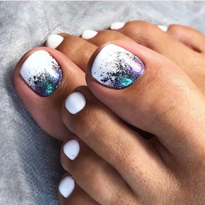 Color Nail Ideas
 40 Original Toe Nail Colors To Try Out