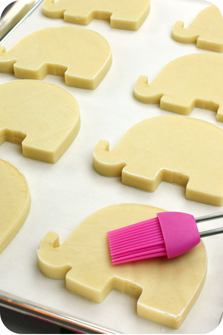 Cookie Cutter Sugar Cookies
 Rolled Cookie Techniques